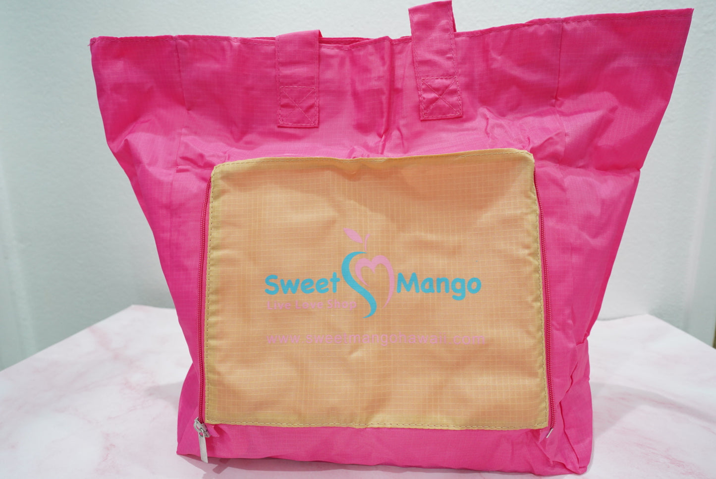 Foldable Travel Tote with Top Zipper
