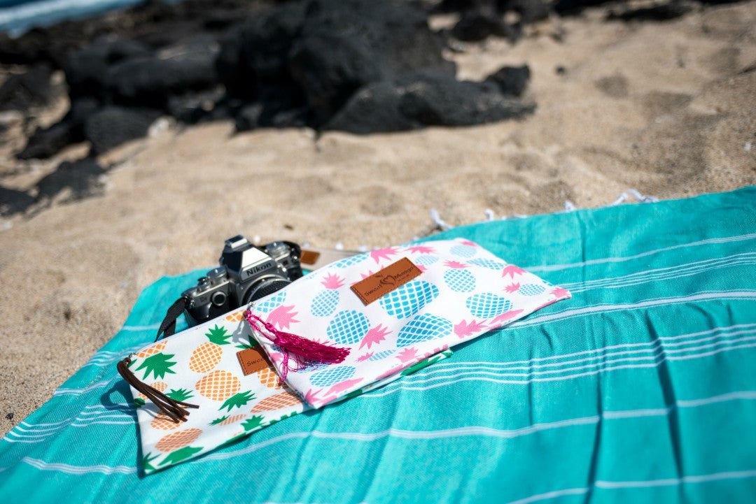 Clutch/Make-Up Pouch